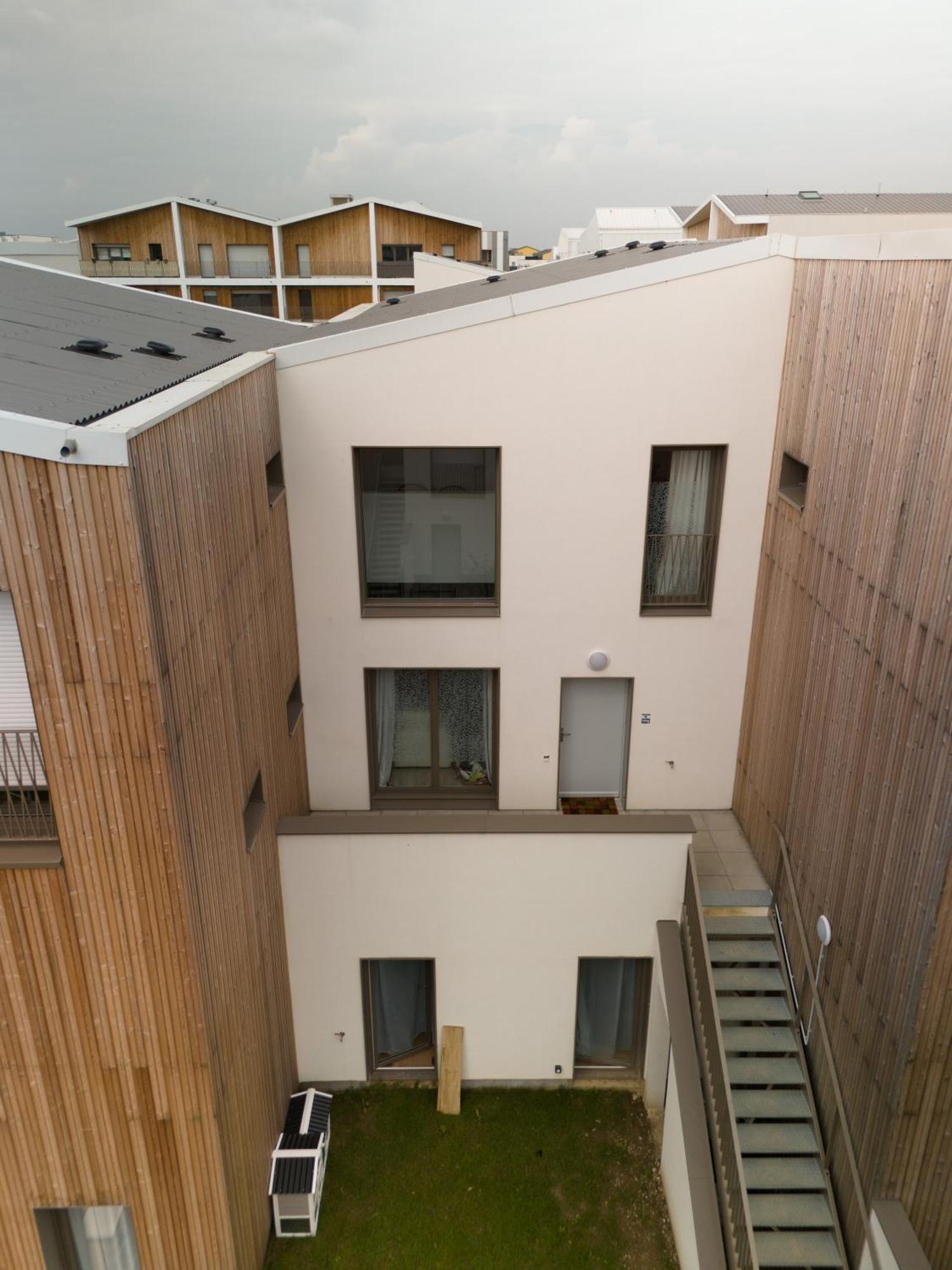 Apartamento Duplex Complet - Proche Dysney Land Paris Bussy-Saint-Georges Exterior foto